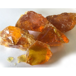 gum-rosin-lumps-honduran-grade-wgww